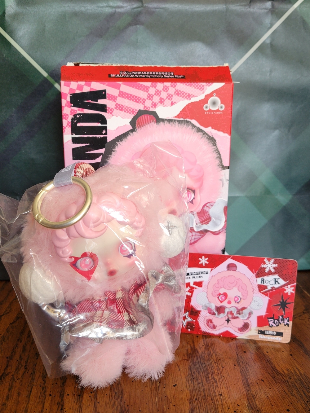 POP MART Skullpanda Rhapsody Winter Symphony Plush